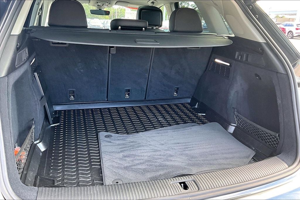 2023 Audi Q5 45 S line Premium Plus quattro