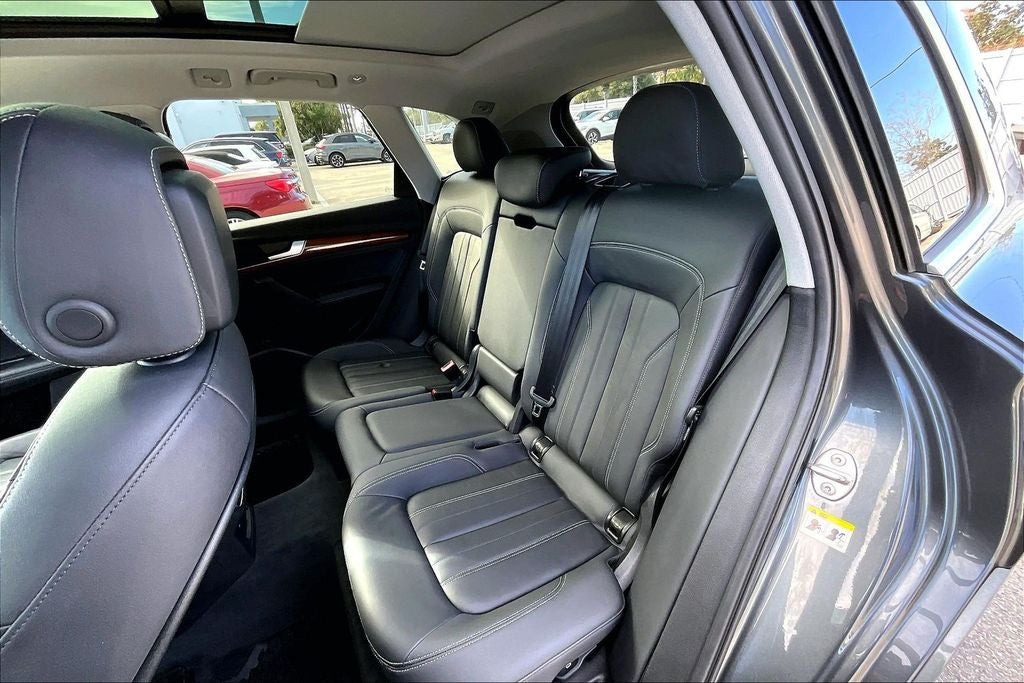 2023 Audi Q5 45 S line Premium Plus quattro