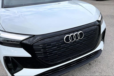 2024 Audi Q4 e-tron Premium quattro