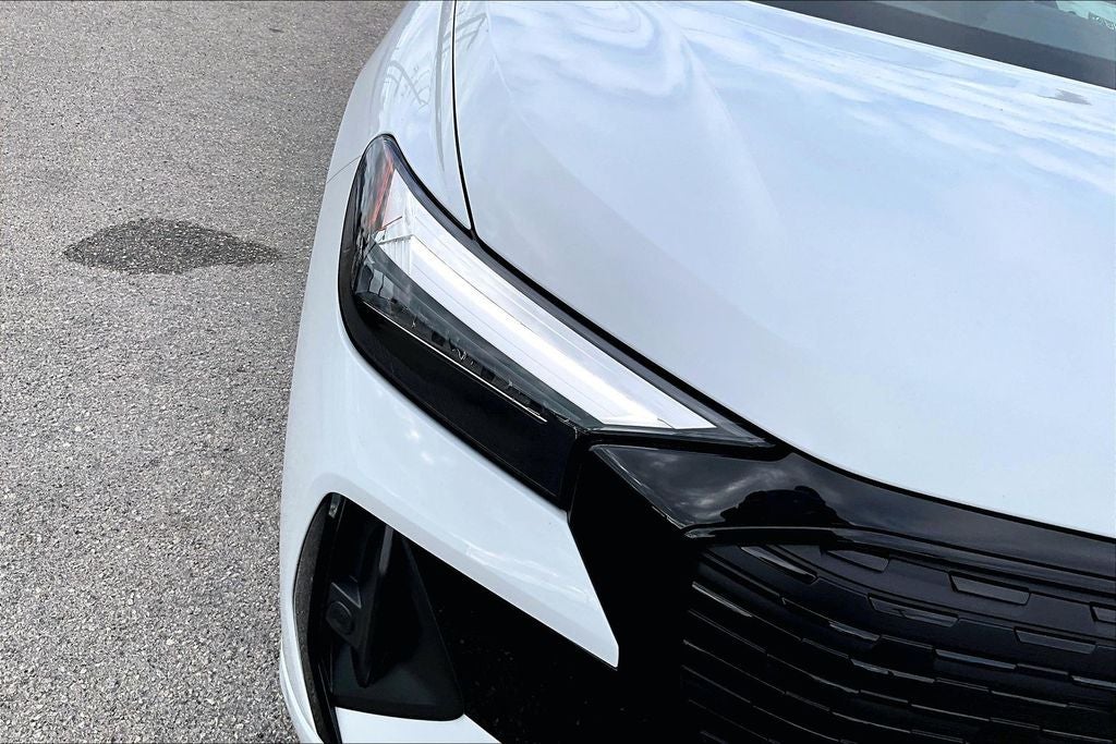 2024 Audi Q4 e-tron Premium quattro