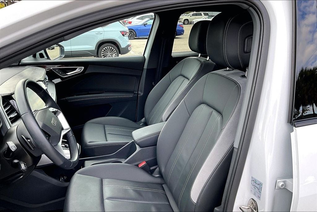 2024 Audi Q4 e-tron Premium quattro