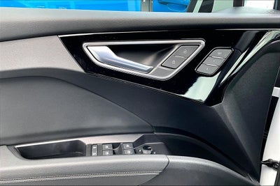 2024 Audi Q4 e-tron Premium quattro