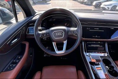 2025 Audi Q7 55 Prestige quattro