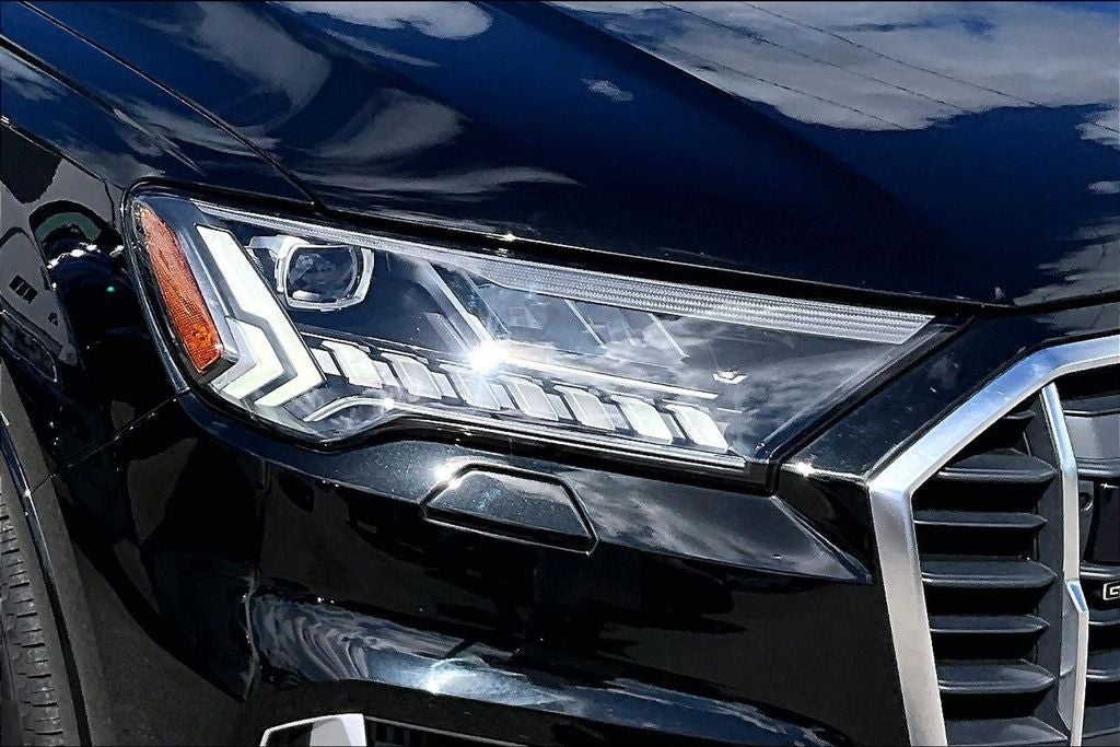 2023 Audi Q7 55 Prestige quattro