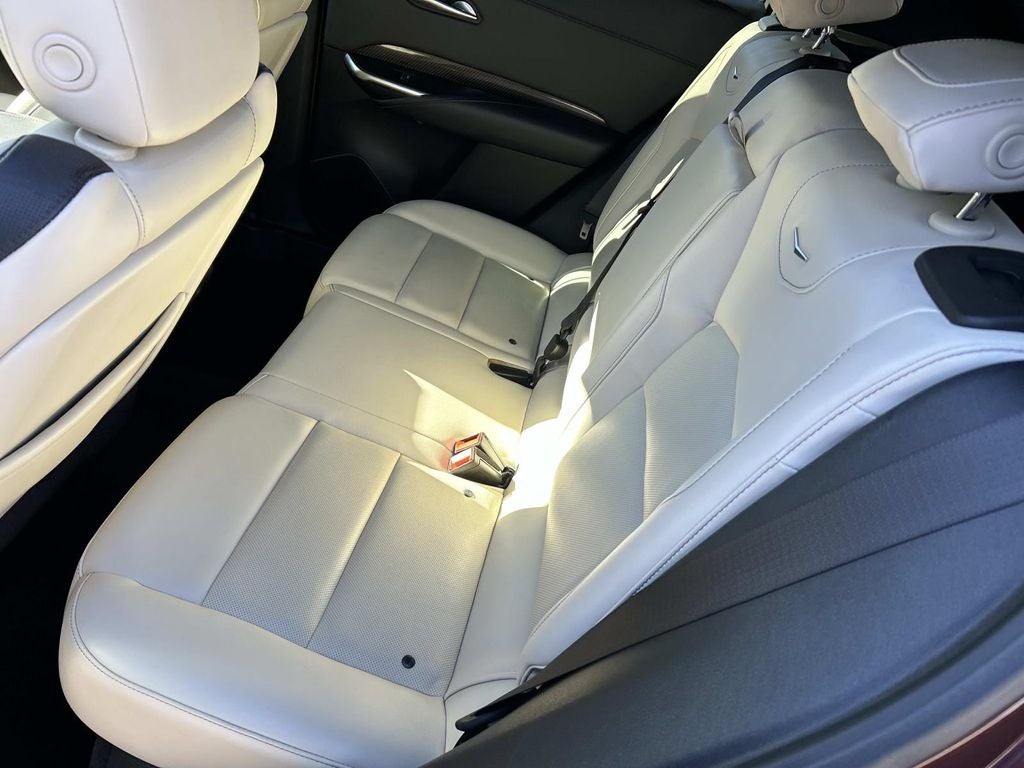 2023 Cadillac XT4 AWD Sport