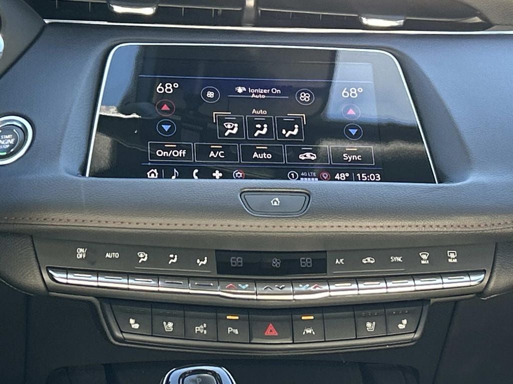 2023 Cadillac XT4 AWD Sport