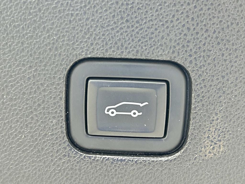 2022 Cadillac XT6 Sport