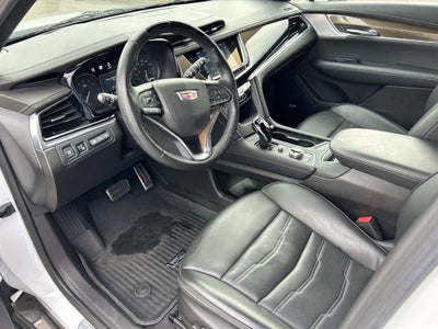2022 Cadillac XT6 Sport
