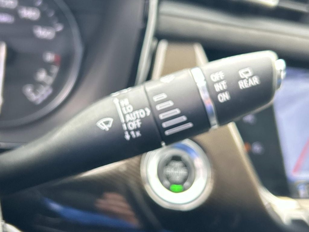 2022 Cadillac XT6 Sport