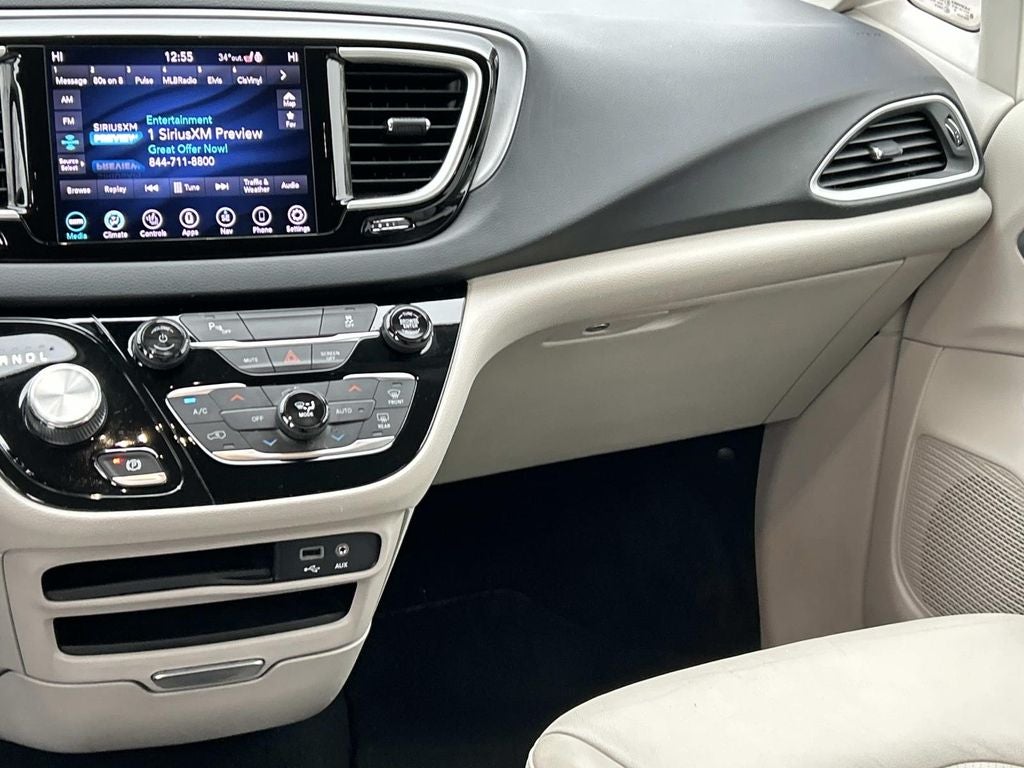 2020 Chrysler Pacifica Hybrid Touring L