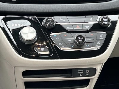 2020 Chrysler Pacifica Hybrid Touring L