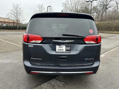 2020 Chrysler Pacifica Hybrid Touring L