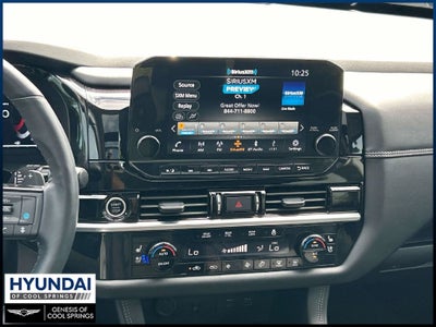 2024 Nissan Pathfinder Platinum