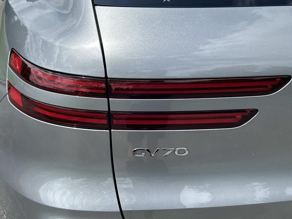 2026 Genesis Electrified GV70 Prestige 20"