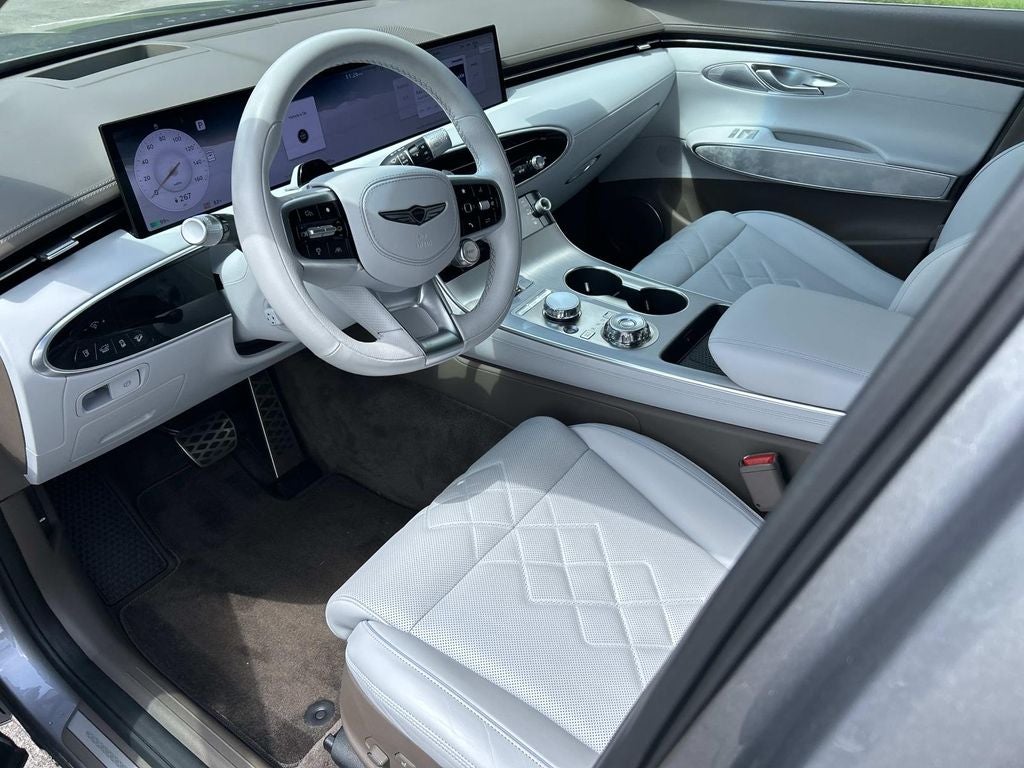 2026 Genesis Electrified GV70 Prestige 20"