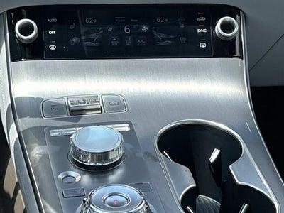 2026 Genesis Electrified GV70 Prestige 20"
