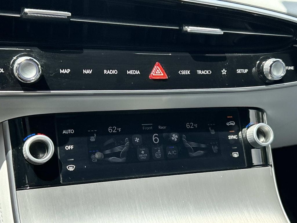 2026 Genesis Electrified GV70 Prestige 20"