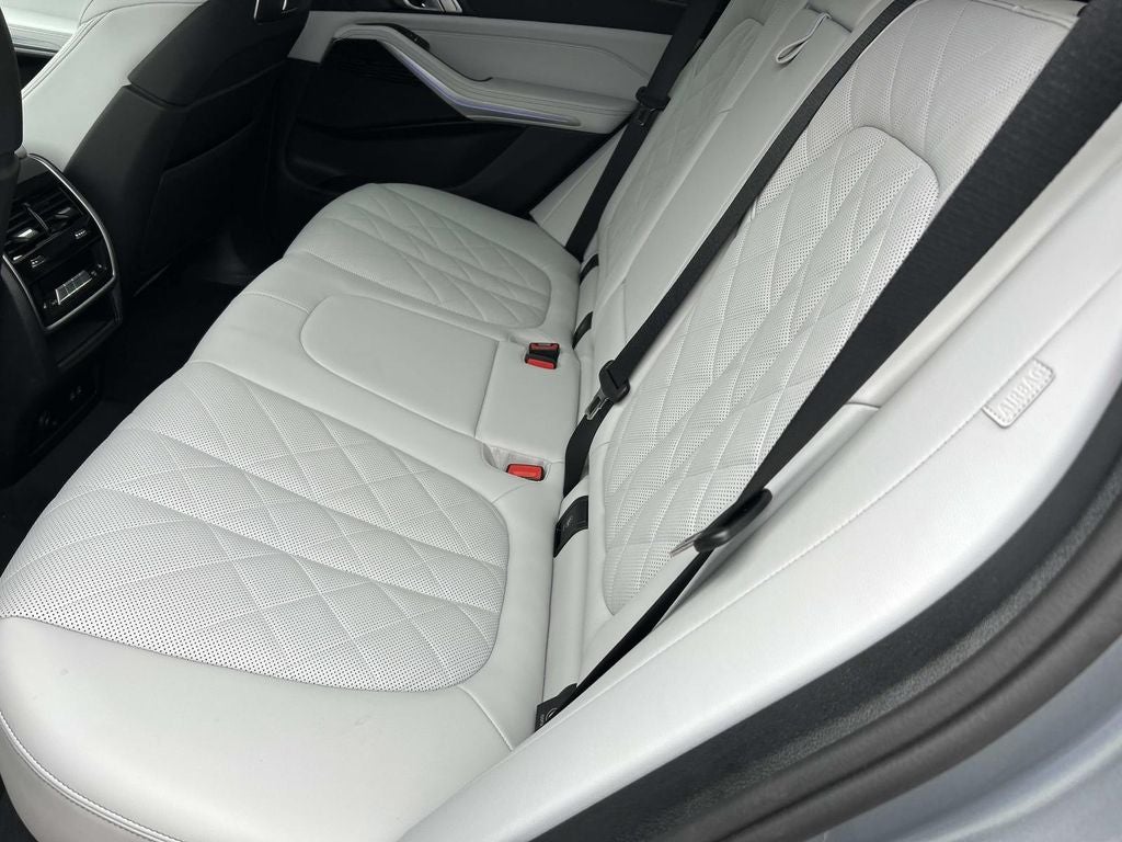 2025 BMW X5 xDrive50e