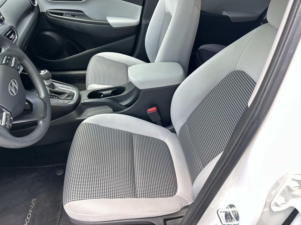 2022 Hyundai Kona SE