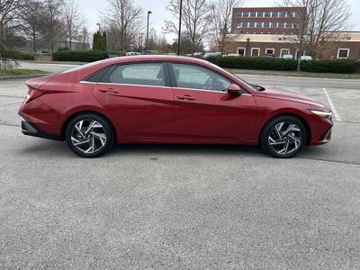 2025 Hyundai Elantra SEL Convenience