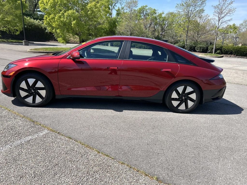 2024 Hyundai IONIQ 6 SE