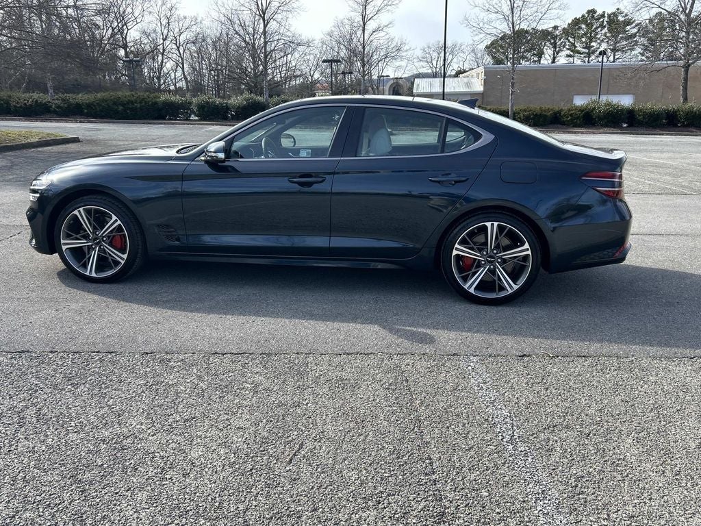 2025 Genesis G70 2.5T
