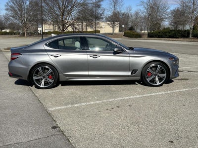 2025 Genesis G70 2.5T