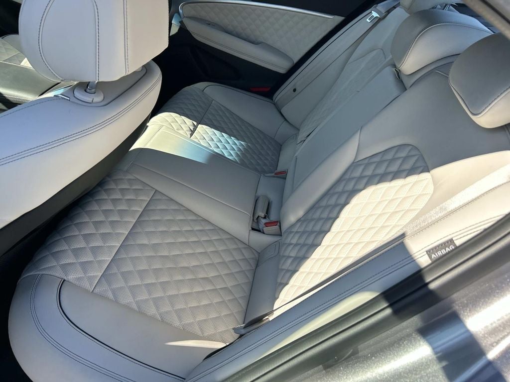 2025 Genesis G70 3.3T Sport Advanced