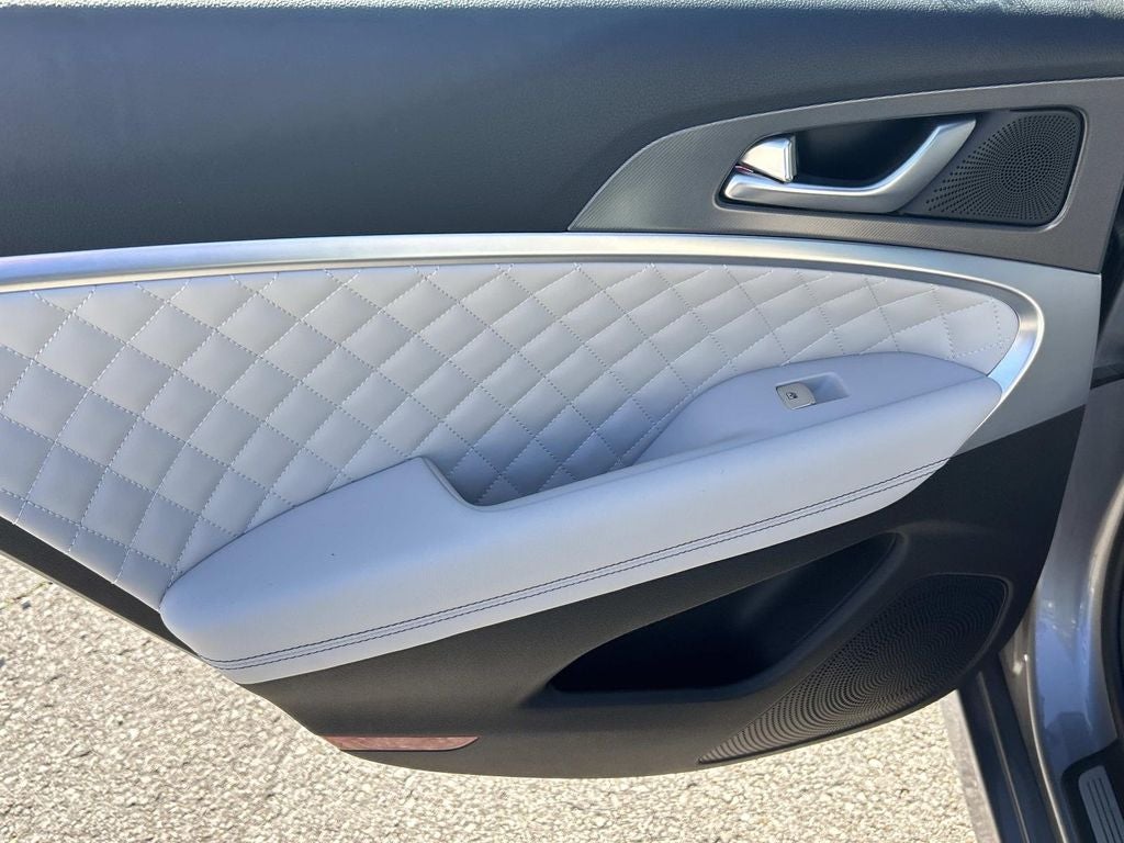 2025 Genesis G70 3.3T Sport Advanced