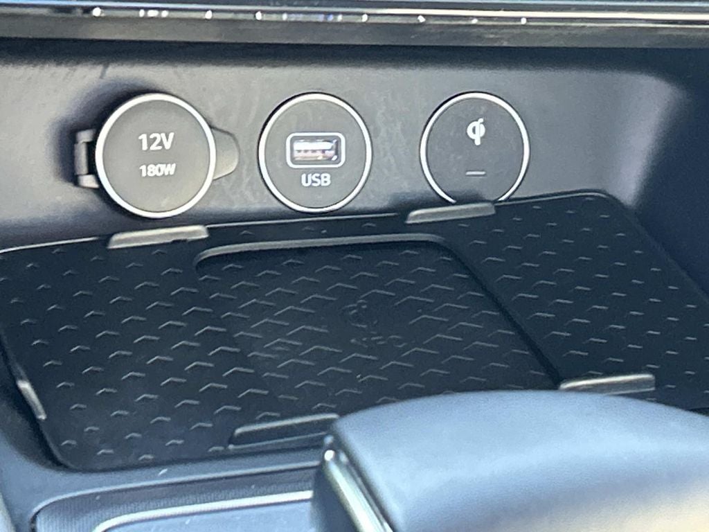 2025 Genesis G70 3.3T Sport Advanced