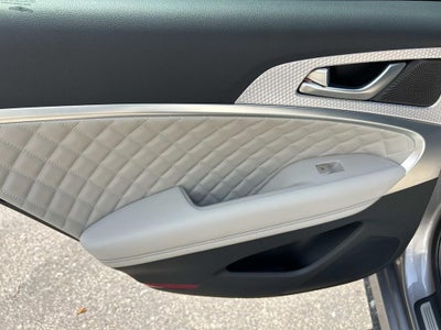 2023 Genesis G70 3.3T