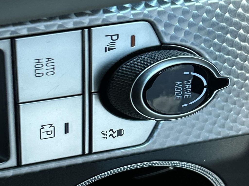 2023 Genesis G70 3.3T