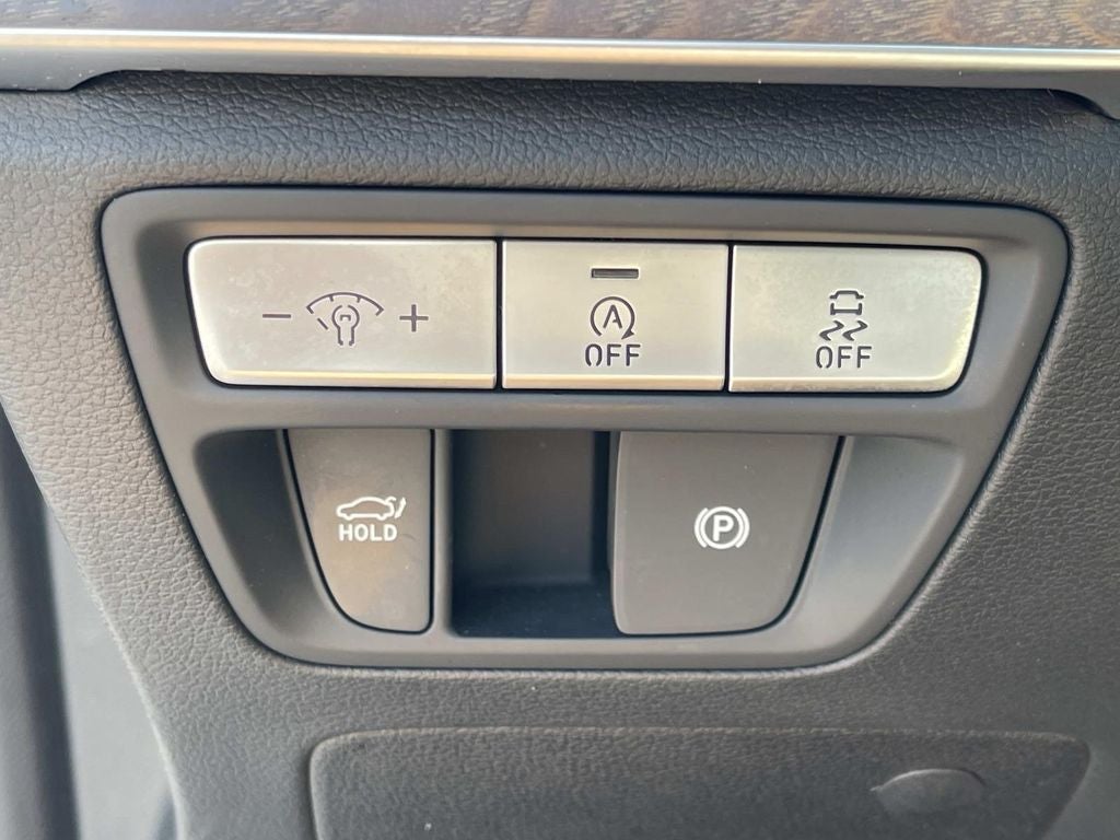 2022 Genesis G80 2.5T