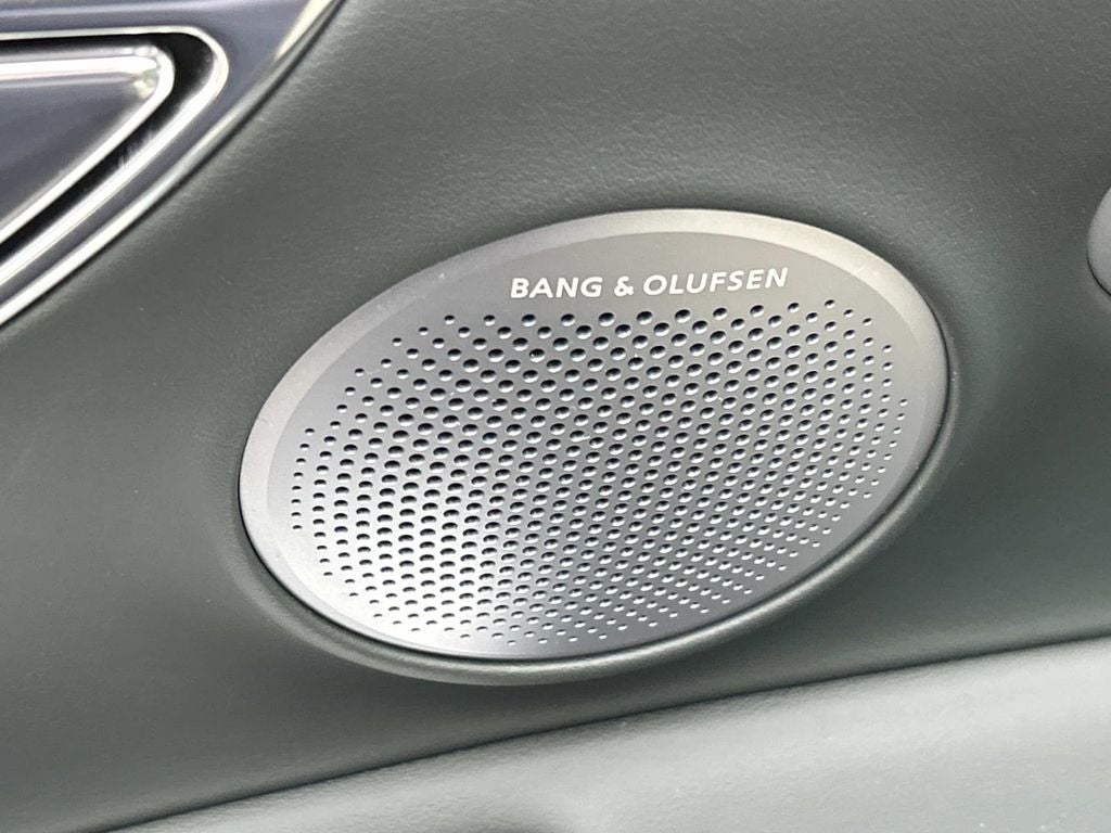 2025 Genesis GV80 Prestige