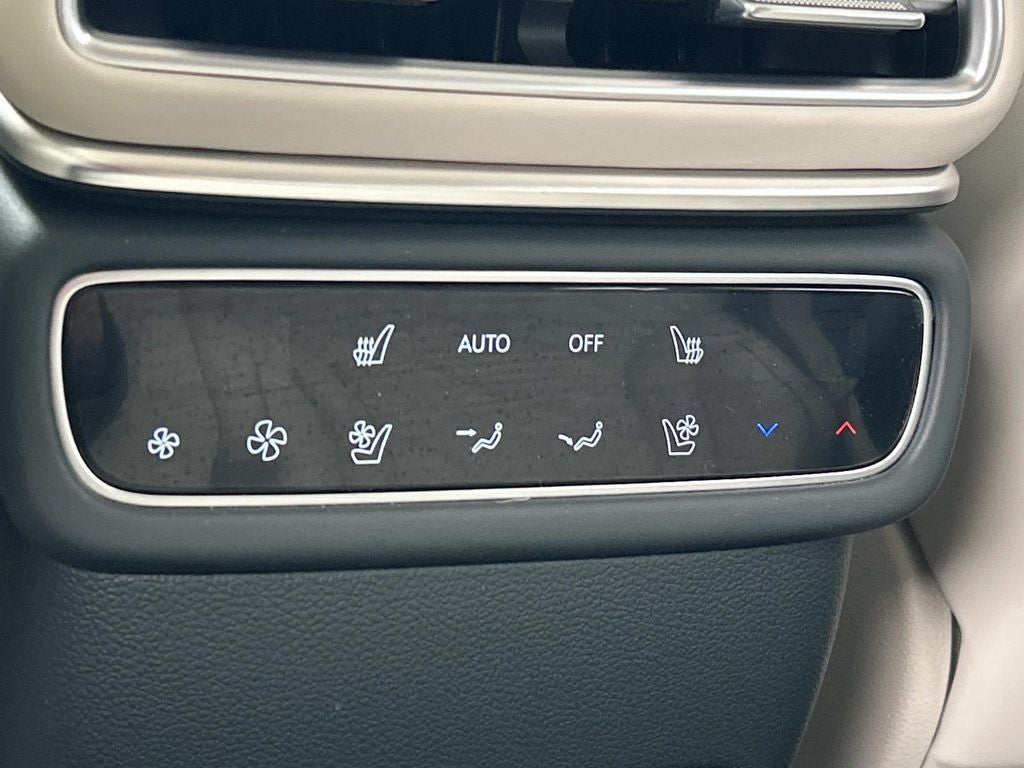 2025 Genesis GV80 Prestige