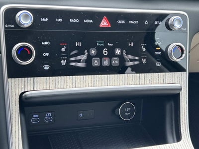 2025 Genesis GV80 Prestige