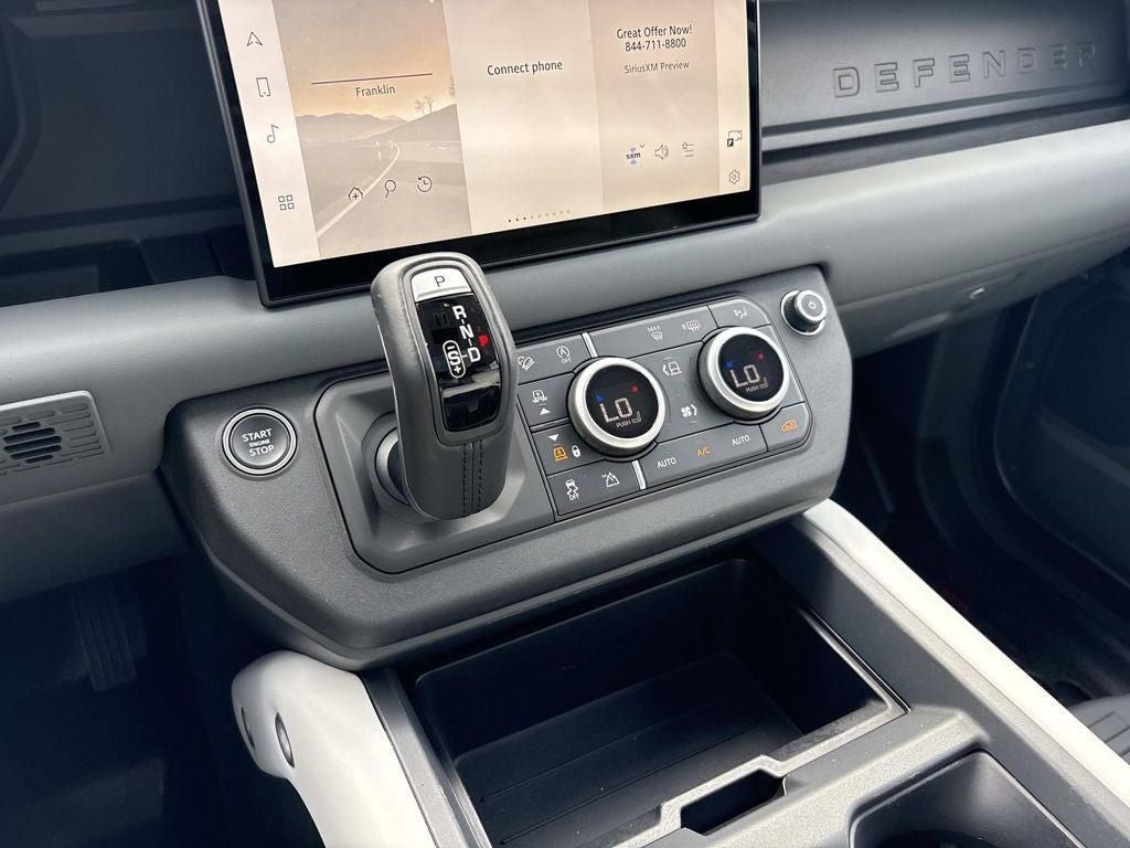 2025 Land Rover Defender X-Dynamic SE
