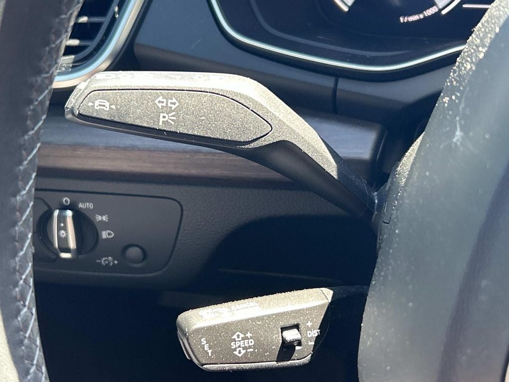 2023 Audi Q5 Premium Plus