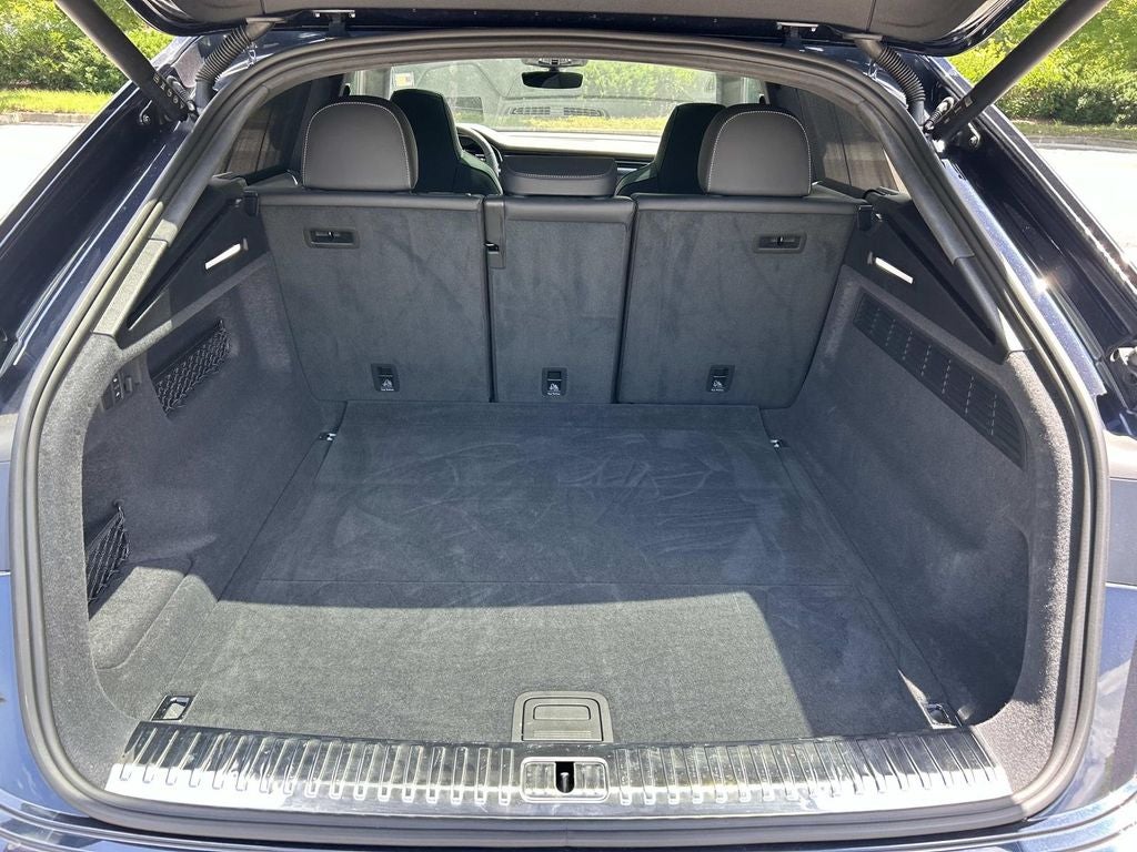 2024 Audi SQ8 Prestige