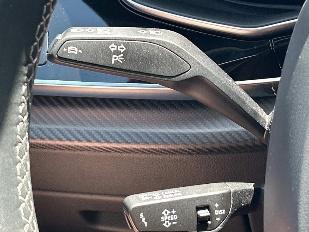2024 Audi SQ8 Prestige