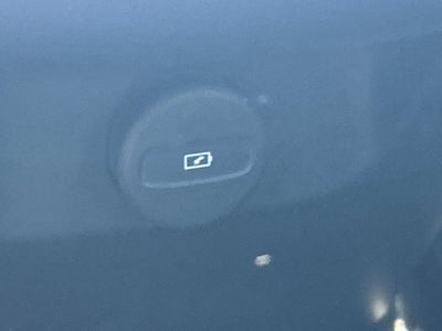 2022 Volvo XC60 R-Design