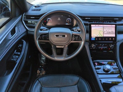 2022 Jeep Grand Cherokee Overland