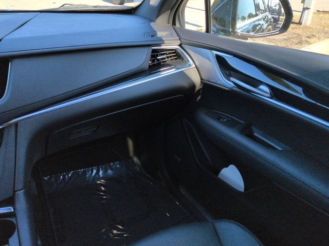 2025 Cadillac XT5 FWD Premium Luxury