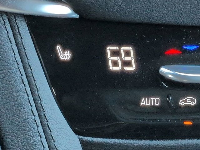 2025 Cadillac XT5 FWD Premium Luxury