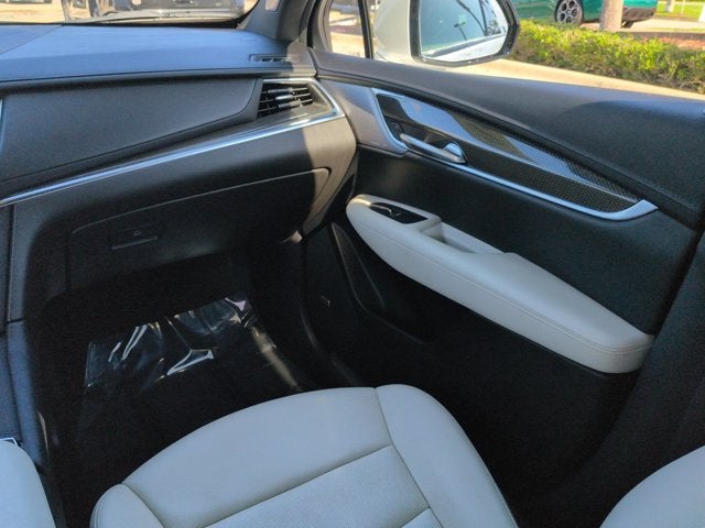 2022 Cadillac XT5 AWD Sport
