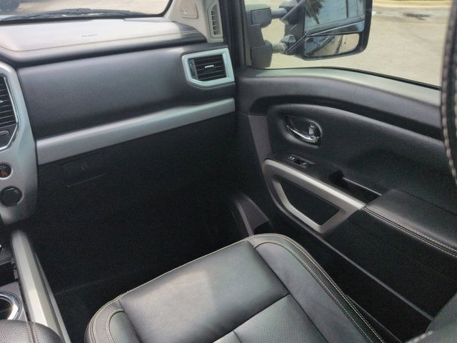 2019 Nissan Titan PRO-4X