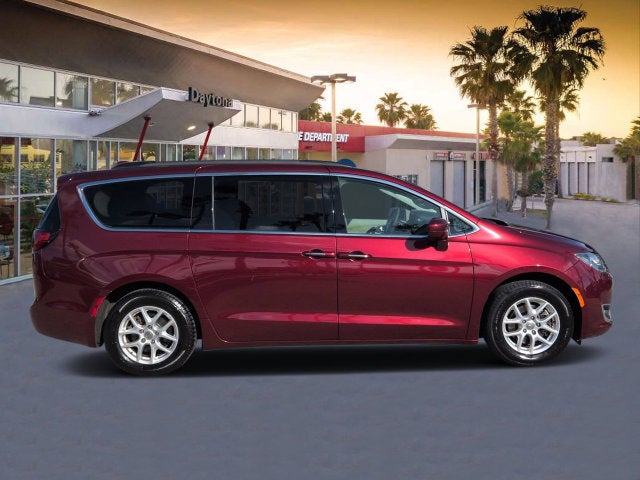 2020 Chrysler Pacifica Touring