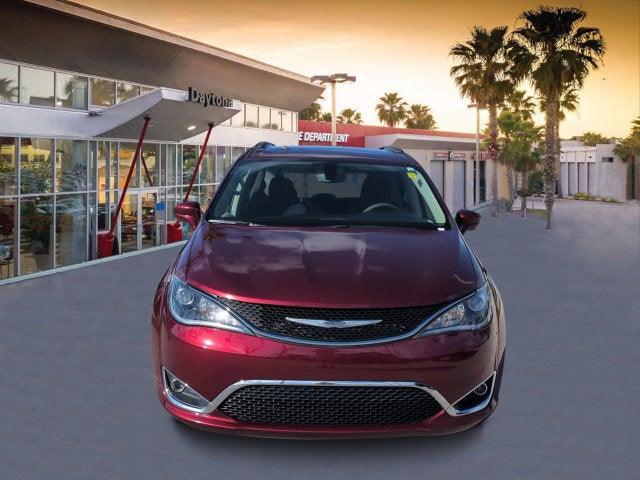2020 Chrysler Pacifica Touring