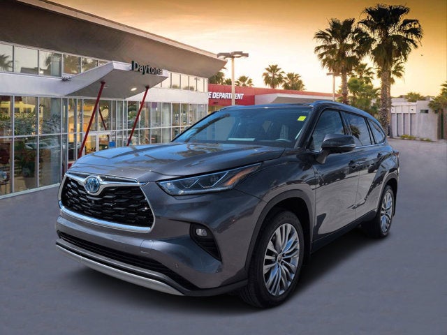 2024 Toyota Highlander Hybrid Platinum