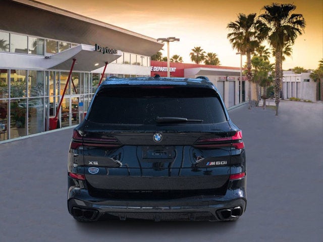 2025 BMW X5 M60i